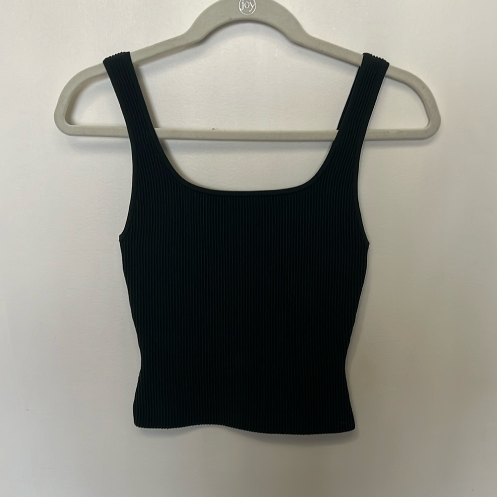 Babaton Forest Green Cropped tank